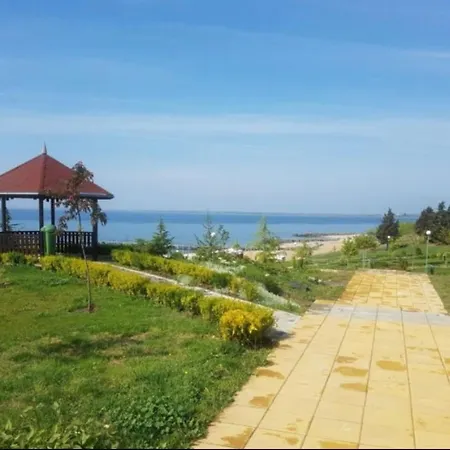 Otel Family Aqua 3*