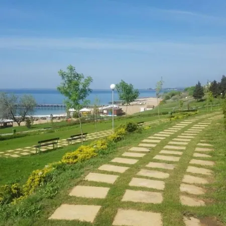 Otel Family Aqua Ravda